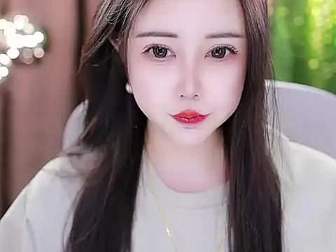 Snapshot of Qiaoqiao_ chatting on February 2025 02:10:02 PM Qiaoqiao online show from February 2025 02:10:02 PM