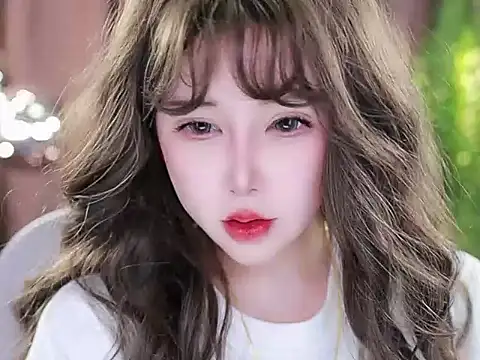 Snapshot of Qiaoqiao_ chatting on February 2025 08:22:02 AM Qiaoqiao online show from February 2025 08:22:02 AM