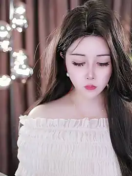 Snapshot of Qiaoqiao_ chatting on March 2025 09:10:02 AM Qiaoqiao online show from March 2025 09:10:02 AM