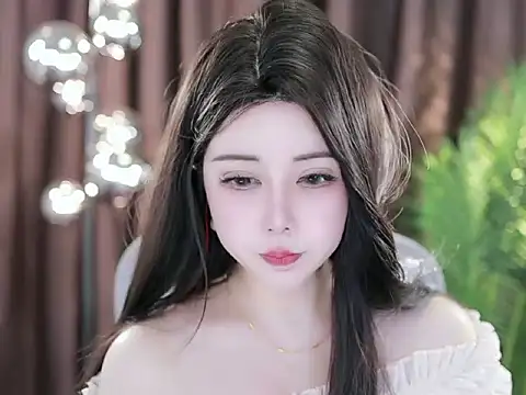 Snapshot of Qiaoqiao_ chatting on March 2025 12:11:02 PM Qiaoqiao online show from March 2025 12:11:02 PM