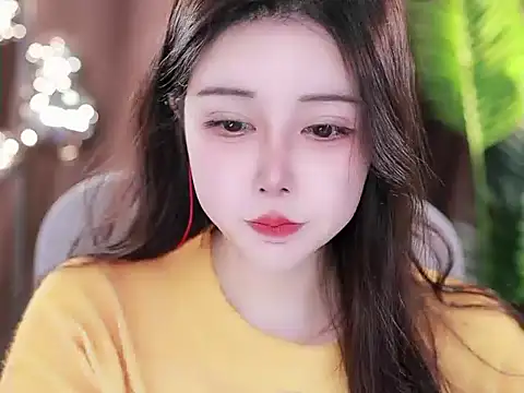 Snapshot of Qiaoqiao_ chatting on March 2025 08:45:01 AM Qiaoqiao online show from March 2025 08:45:01 AM