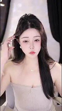 Snapshot of Qiaoqiao_ chatting on September 2025 10:03:02 AM Qiaoqiao online show from September 2025 10:03:02 AM