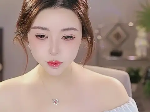 Snapshot of Qiaoqiao_ chatting on January 2026 04:20:02 PM Qiaoqiao online show from January 2026 04:20:02 PM