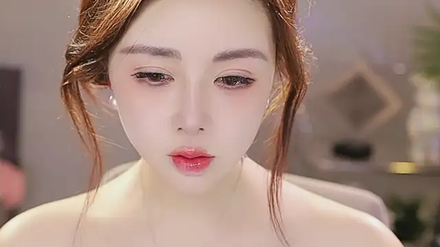 Snapshot of Qiaoqiao_ chatting on February 2026 02:16:01 AM Qiaoqiao online show from February 2026 02:16:01 AM