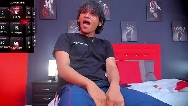 Snapshot of axel_ps chatting on December 2024 09:43:02 AM axel ps online show from December 2024 09:43:02 AM