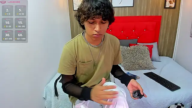 Snapshot of axel_ps chatting on February 2025 08:31:02 PM axel ps online show from February 2025 08:31:02 PM