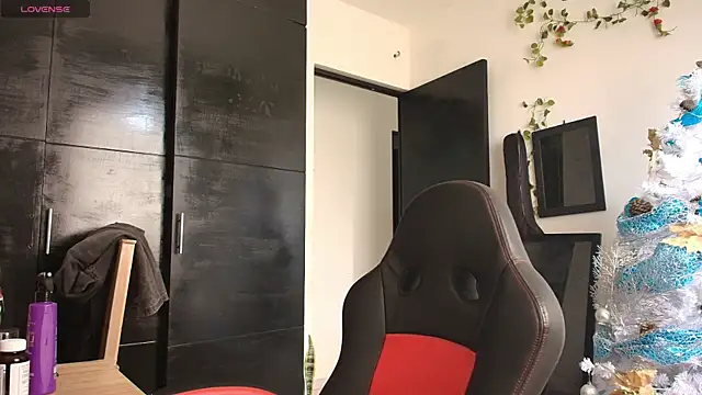 Haruto2001 online show from December 2024 01:16:02 PM