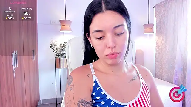 zoee jackson online show from February 2025 06:42:01 PM