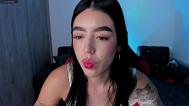 zoee jackson online show from April 2026 10:58:01 PM