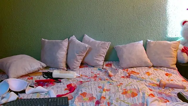 MirandaDream2 online show from January 2025 08:51:02 PM