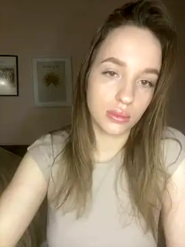 Snapshot of EdnaBradley chatting on December 2025 07:42:01 PM EdnaBradley online show from December 2025 07:42:01 PM