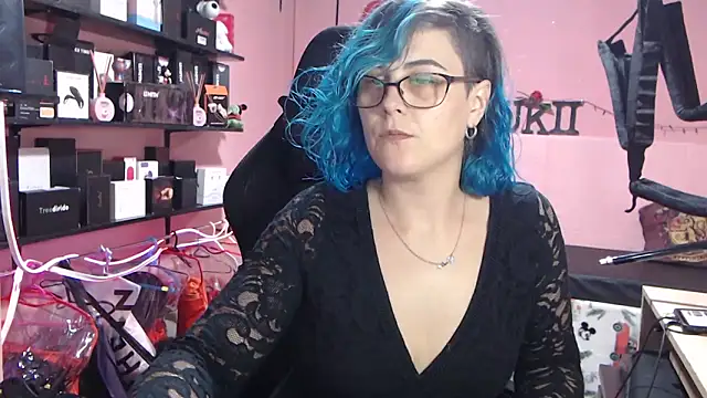 Snapshot of sukii93 chatting on March 2026 09:32:02 PM sukii93 online show from March 2026 09:32:02 PM