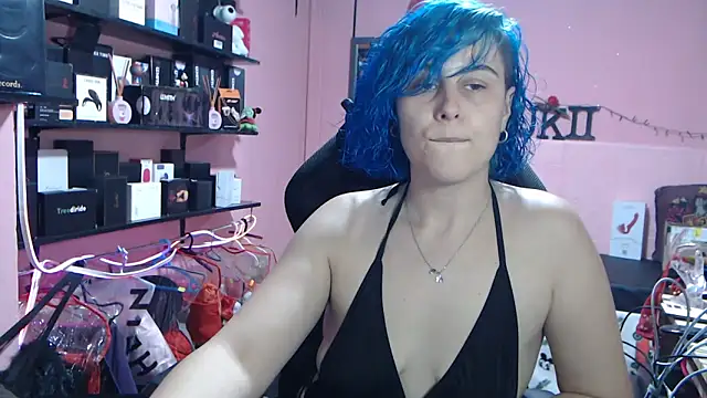 Snapshot of sukii93 chatting on April 2026 10:03:01 PM sukii93 online show from April 2026 10:03:01 PM