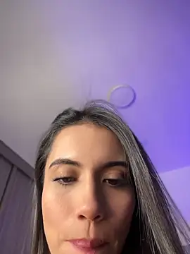 Nicole stonee online show from June 2026 09:13:01 PM