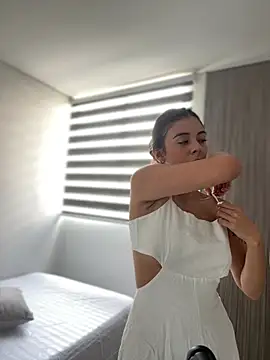 AmmyCollinsW online show from January 2025 07:09:02 PM