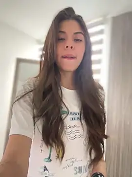 AmmyCollinsW online show from February 2025 06:58:01 PM