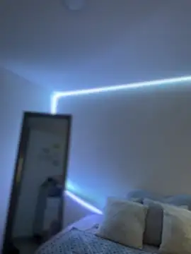 AmmyCollinsW online show from October 2025 08:40:02 PM