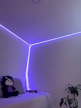 AmmyCollinsW online show from March 2026 07:24:02 PM