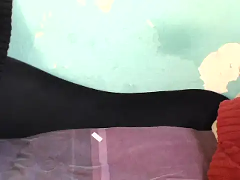 Snapshot of Bustyslave48 chatting on December 2024 04:25:01 PM Bustyslave48 online show from December 2024 04:25:01 PM