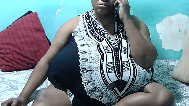 Snapshot of Bustyslave48 chatting on January 2025 08:56:02 PM Bustyslave48 online show from January 2025 08:56:02 PM