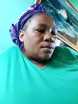 Snapshot of Bustyslave48 chatting on September 2025 02:06:01 PM Bustyslave48 online show from September 2025 02:06:01 PM