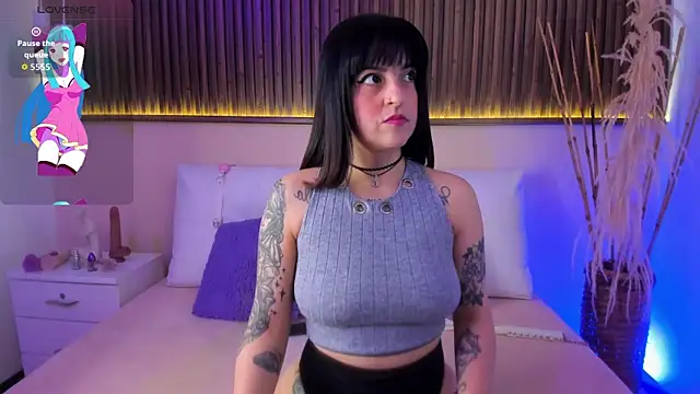 Liz grey  online show from February 2026 08:45:02 PM