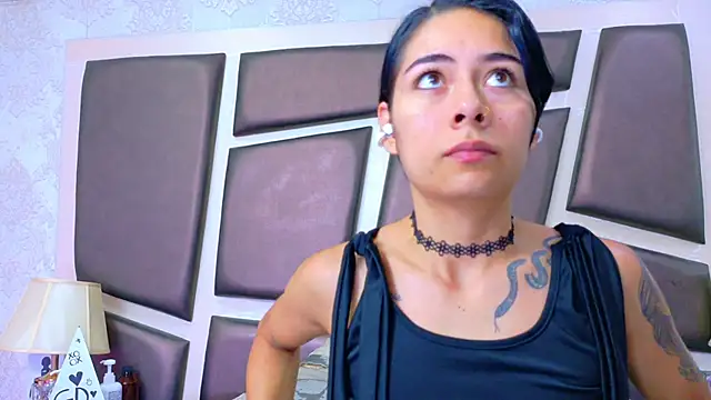 NicoleEsposito online show from May 2026 12:34:01 PM