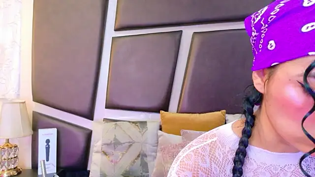 NicoleEsposito online show from July 2026 02:13:01 PM