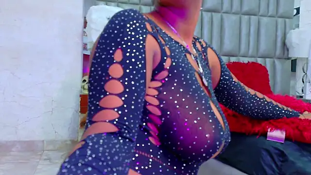 AlisonJaimes online show from November 2025 01:43:02 PM