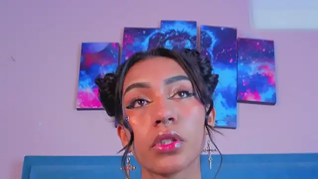 Kaataleya horny online show from November 2025 05:38:01 PM