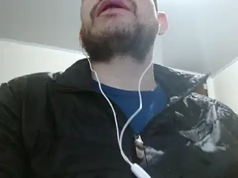 camiloking1720 online show from February 2025 10:03:02 AM