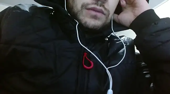 camiloking1720 online show from March 2025 06:05:01 AM