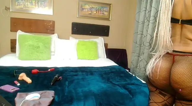 MidnightPassionxx online show from January 2025 07:40:01 PM