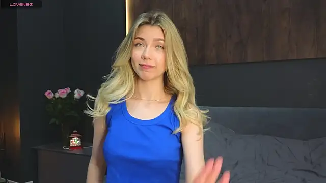 Snapshot of Rainaslater chatting on December 2024 07:36:01 PM Rainaslater online show from December 2024 07:36:01 PM