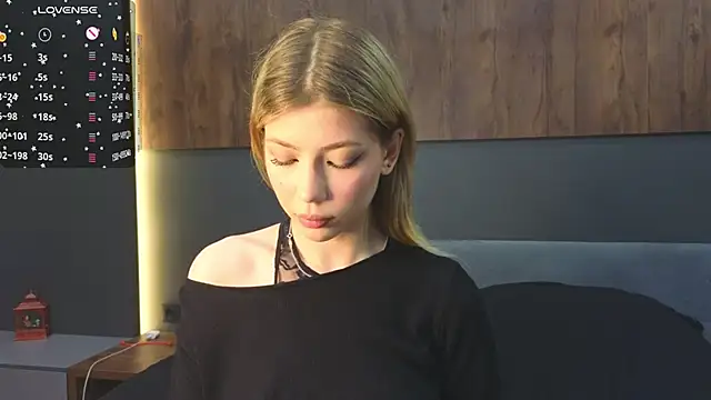 Snapshot of Rainaslater chatting on February 2025 09:29:01 PM Rainaslater online show from February 2025 09:29:01 PM