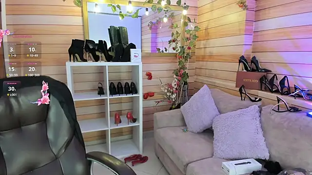 Victoria collins 1 online show from May 2026 10:58:01 AM