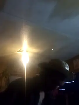 luke thighwalker2469 online show from December 2024 03:33:02 AM