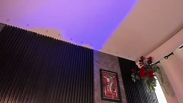 Snapshot of BambiiQueen chatting on March 2025 04:15:02 PM BambiiQueen online show from March 2025 04:15:02 PM