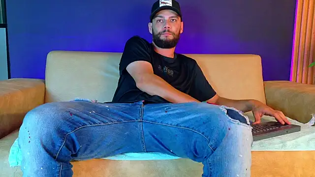 antony bigdick  online show from June 2026 07:23:01 PM
