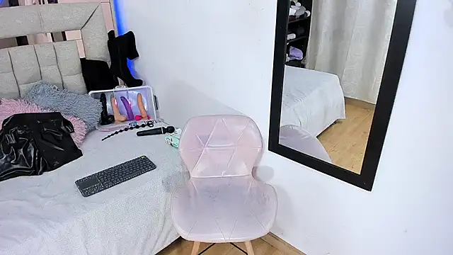 Snapshot of melody_bonnet chatting on February 2026 08:52:01 AM melody bonnet online show from February 2026 08:52:01 AM