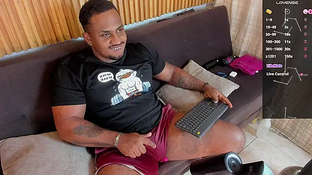 JhonBlacke online show from May 2026 09:13:01 PM