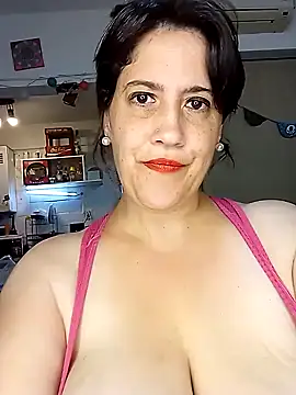 Snapshot of Sole_Love chatting on January 2025 04:38:01 PM Sole Love online show from January 2025 04:38:01 PM