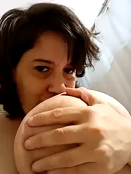 Snapshot of Sole_Love chatting on February 2025 03:14:02 AM Sole Love online show from February 2025 03:14:02 AM