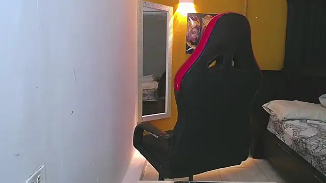 Demitryo online show from February 2025 03:50:01 AM