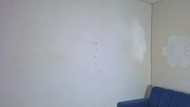 Demitryo online show from June 2026 03:17:02 PM