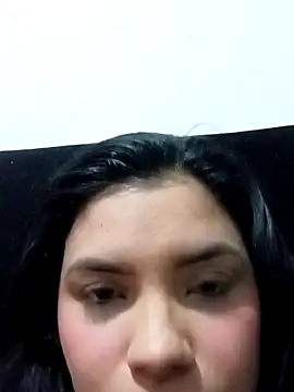 Snapshot of lolaa_staars chatting on February 2025 06:17:02 AM lolaa staars online show from February 2025 06:17:02 AM