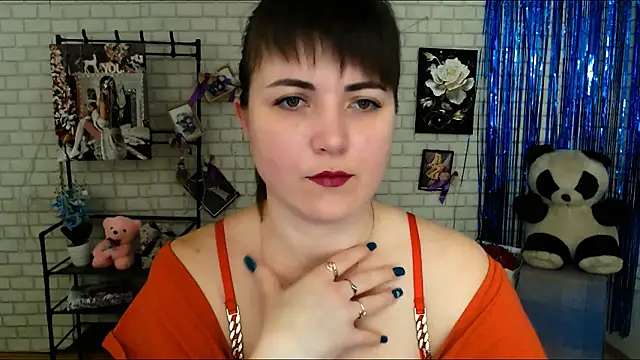 Darina M  online show from January 2025 05:52:02 AM