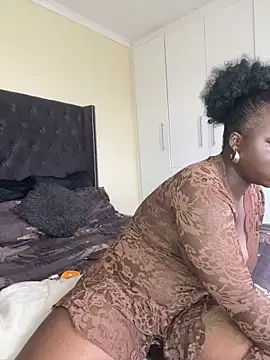 DarkBerry87 online show from February 2026 03:48:02 PM