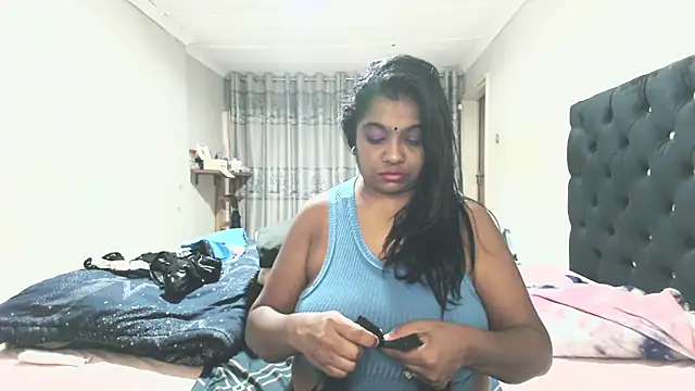 Indianmayaxoxo online show from July 2026 05:26:02 PM