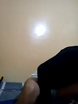 Bisex activ19 online show from January 2025 09:01:02 PM